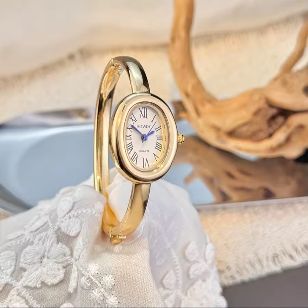 Baignoire Vintage Gold&Silver Oval Bracelet Watch Set - Picture 12 of 17